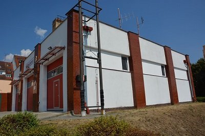 stavebni-uprvay-zbrojnice-hluboka-2015