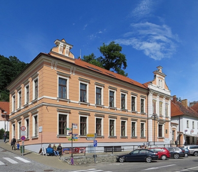 Městský úřad Hluboká nad Vltavou